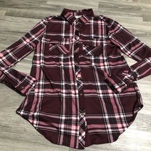 BKE DayTrip Maroon Red Plaid Long sleeve Shirt; Small Women’s